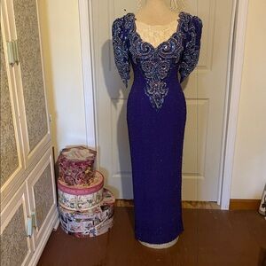 Vintage Beautifully Beaded Gown By “Landa”  Sz 6